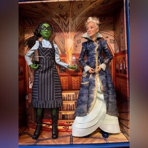 Mattel Creations Exclusive Elphaba Thropp Madame Morrible 2 Pack Shiz University
